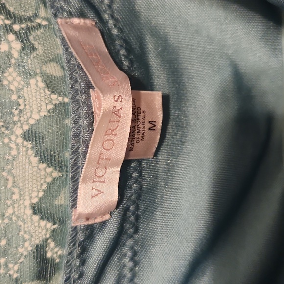 Victorias Secret cami top - Picture 4 of 5